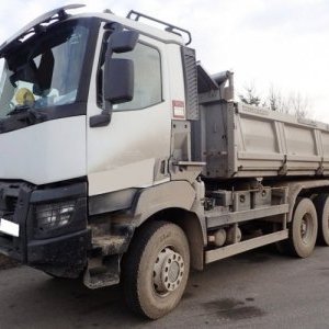 foto 6x6 kipper 34/26t Renault bordmatik